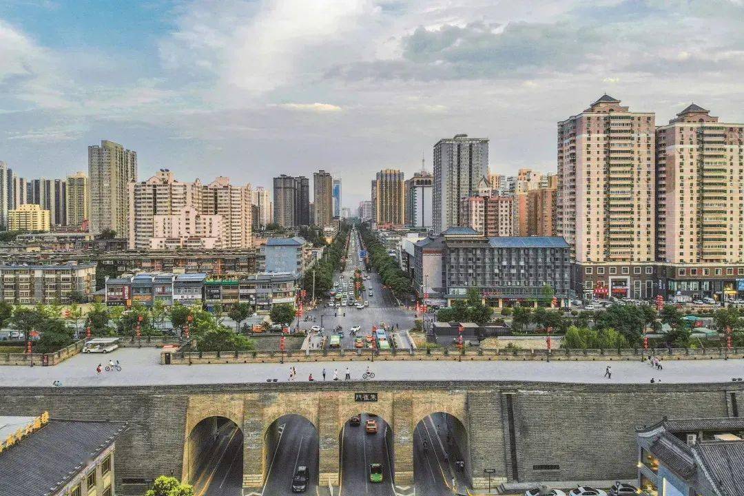 朱雀大街 来自搜狐网