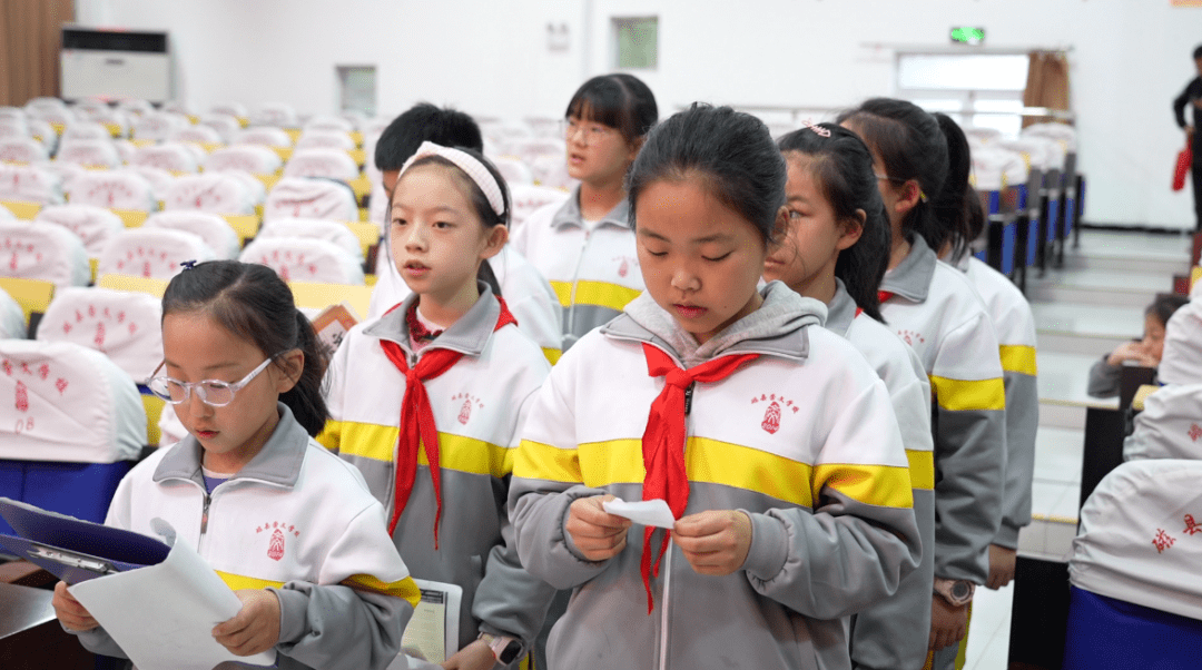 磁县融媒小记者崇文学校面试现场"高能"来袭!_能力_语言表达_风采