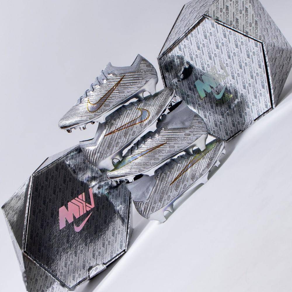 nike air zoom mercurial 25周年限量战靴亮相日本_耐克_系列_速度