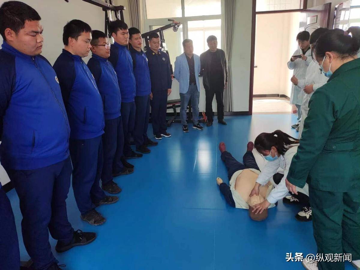 镇平县贾宋镇消防队开展急救知识技能学习