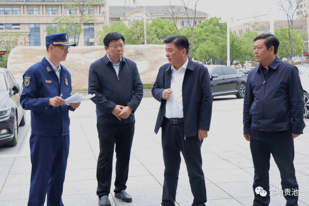 马胜利督导检查消防安全工作