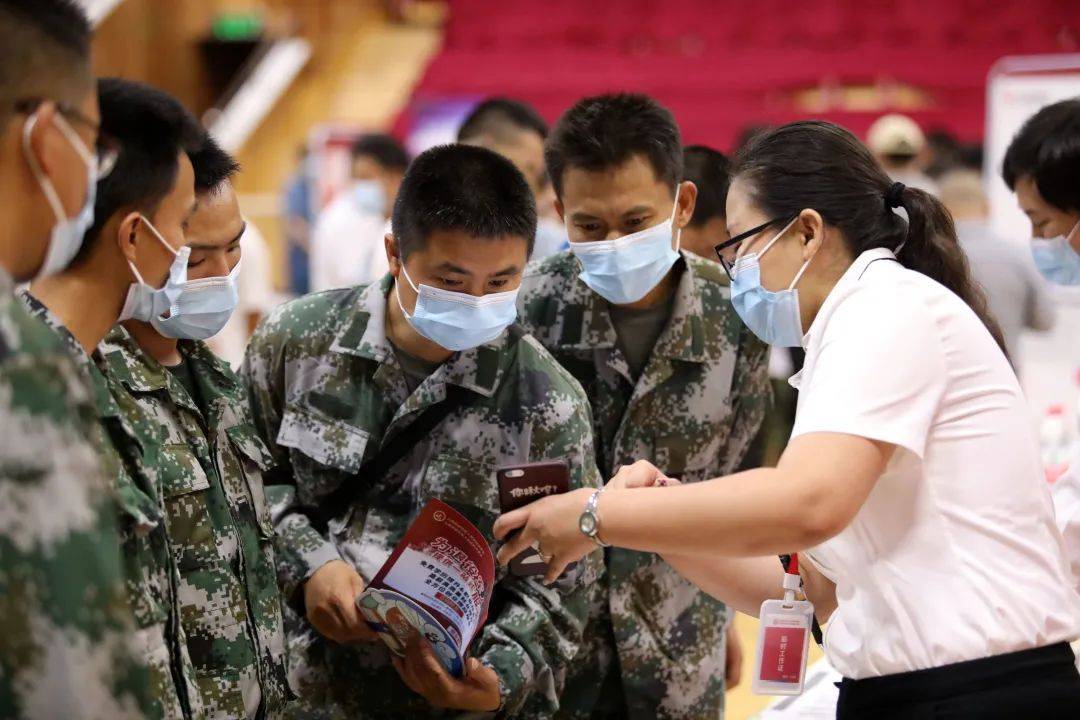 成立5年整,退役军人事务部做了什么?_就业_服务_优抚