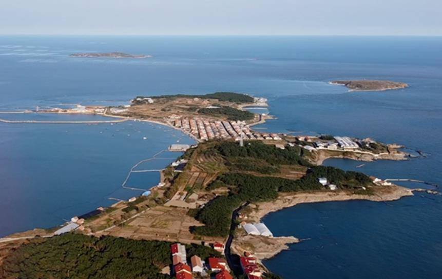 是青岛十大旅游景观之一,汉初五百义士在此殉节_刘邦_田横岛_海上