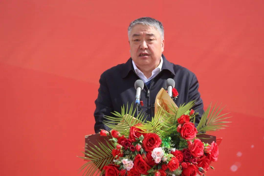 鄂尔多斯集团总经理(内蒙古鄂尔多斯集团董事会成员)