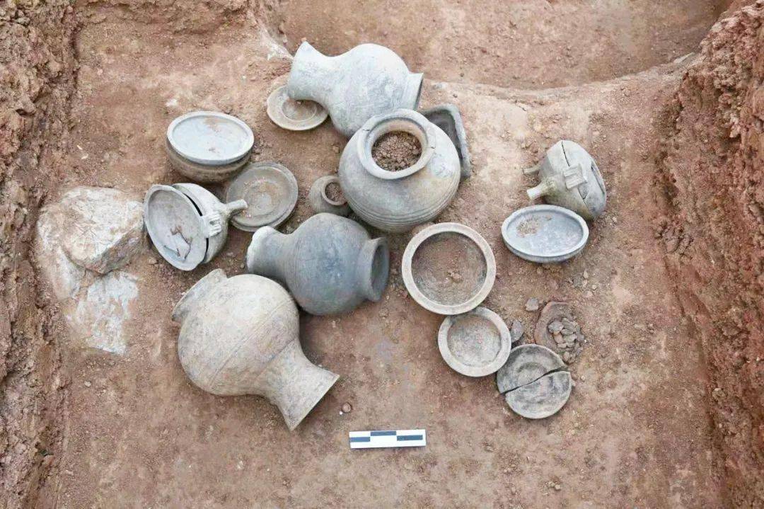 部分出土陪葬品这些墓葬"信息量"很大这些墓葬时代跨度大,从春秋晚期