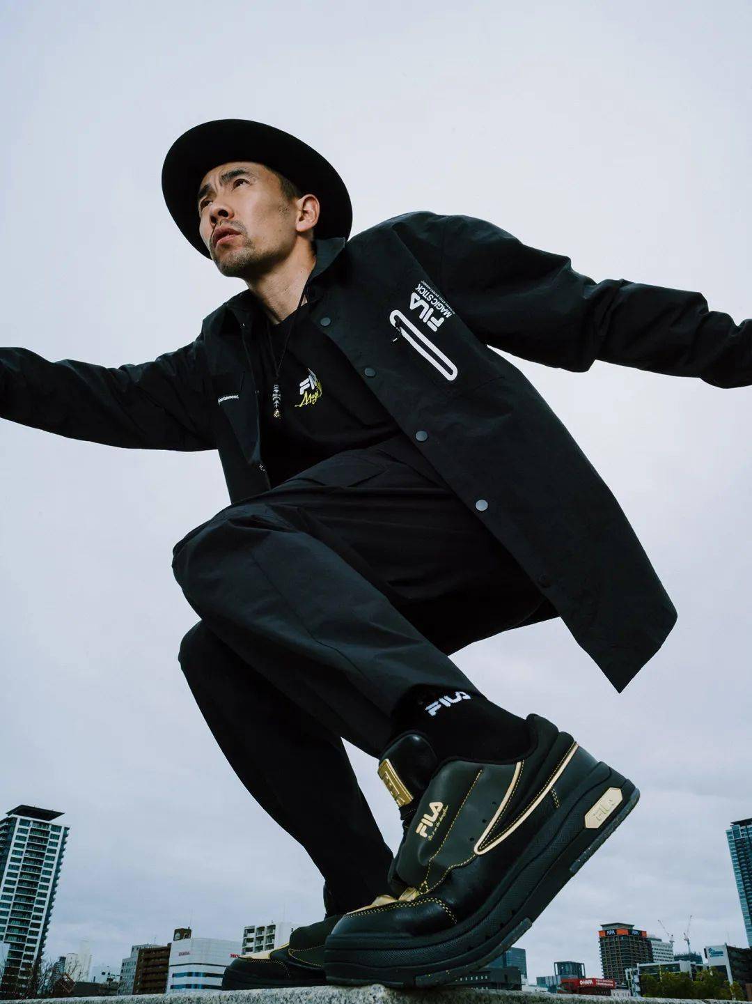 fila对 acky 而言,「黑金舞蹈」为每一位热爱 popping 与街舞文化的