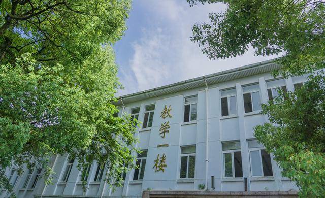 赣东学院:东华理工大学长江学院转设而来,抚州市属公办本科高校_专业