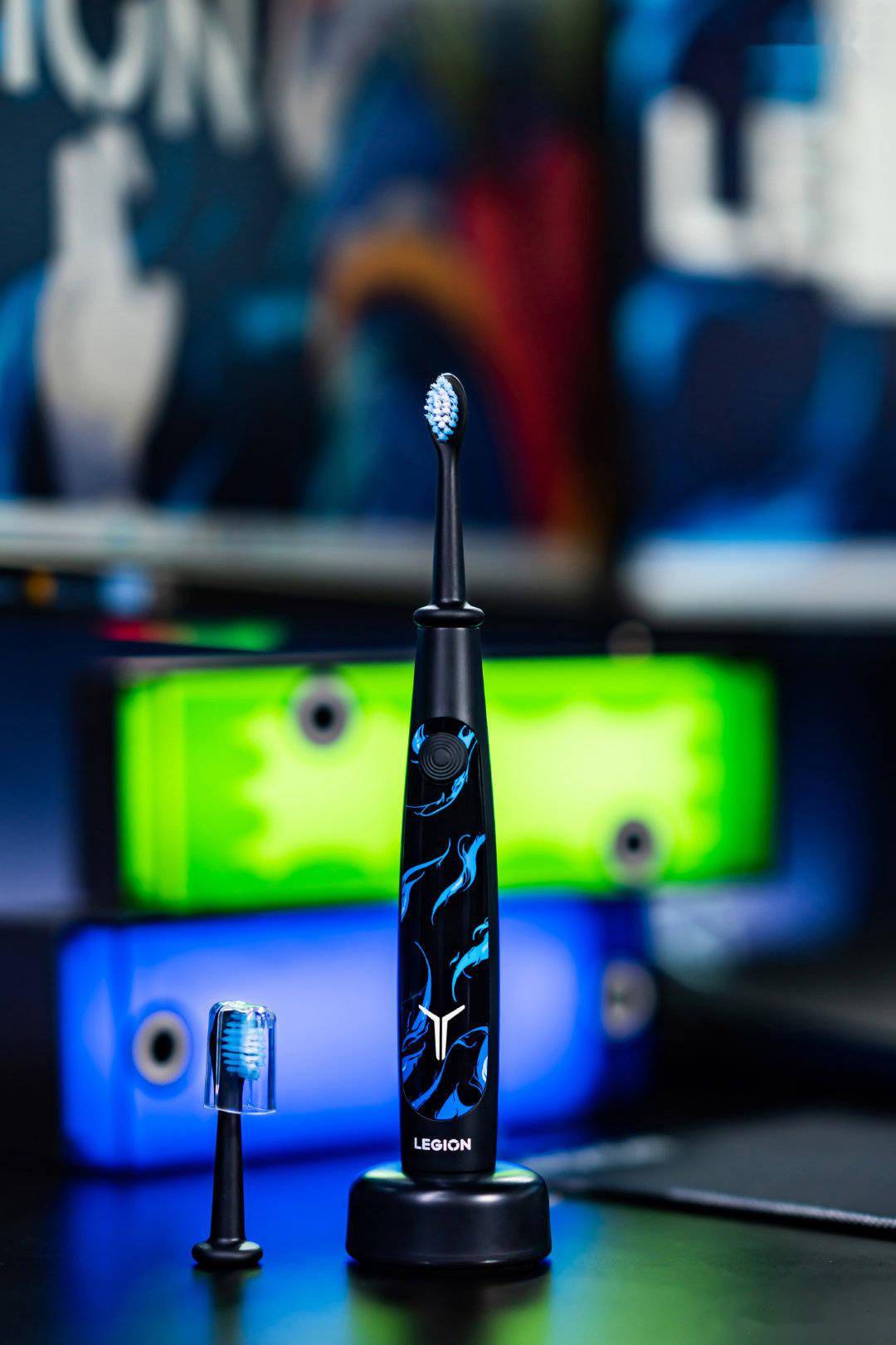 联想推出"能跑分"的拯救者智能语音牙刷,内置拯救姬语音提醒_产品