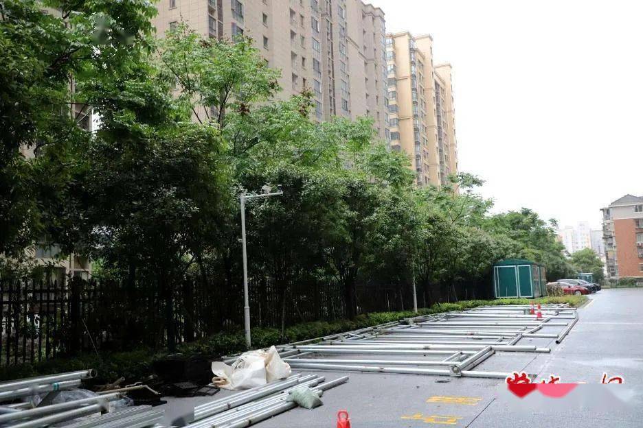 【打好安全生产翻身仗】企业占用消防扑救面建设自助洗车位 消防责令