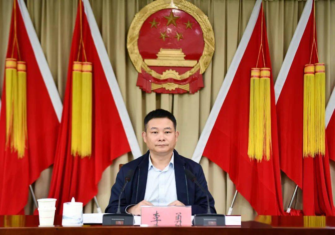 新蔡县召开创建国家食品安全示范城市暨落实食品安全"两个责任"工作