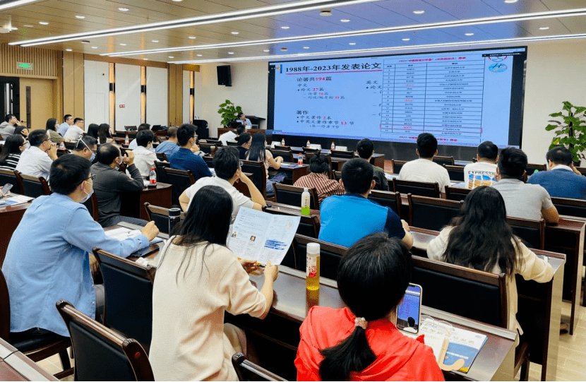 中医论文撰写代理公司（中医论文投稿哪个期刊容易） 中医论文撰写署理
公司（中医论文投稿哪个期刊轻易
）《中医论文发表期刊》 论文解析