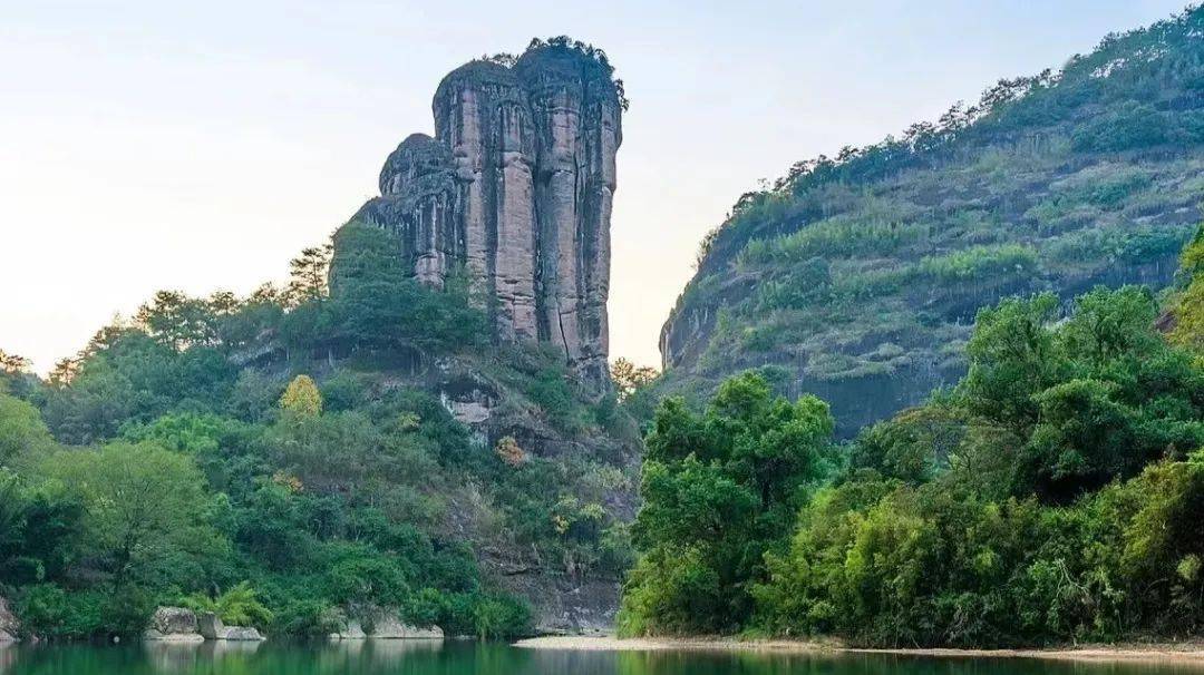 武夷山武夷精舍——五夫镇兴贤书院,紫阳楼——建阳考亭书院,朱子林