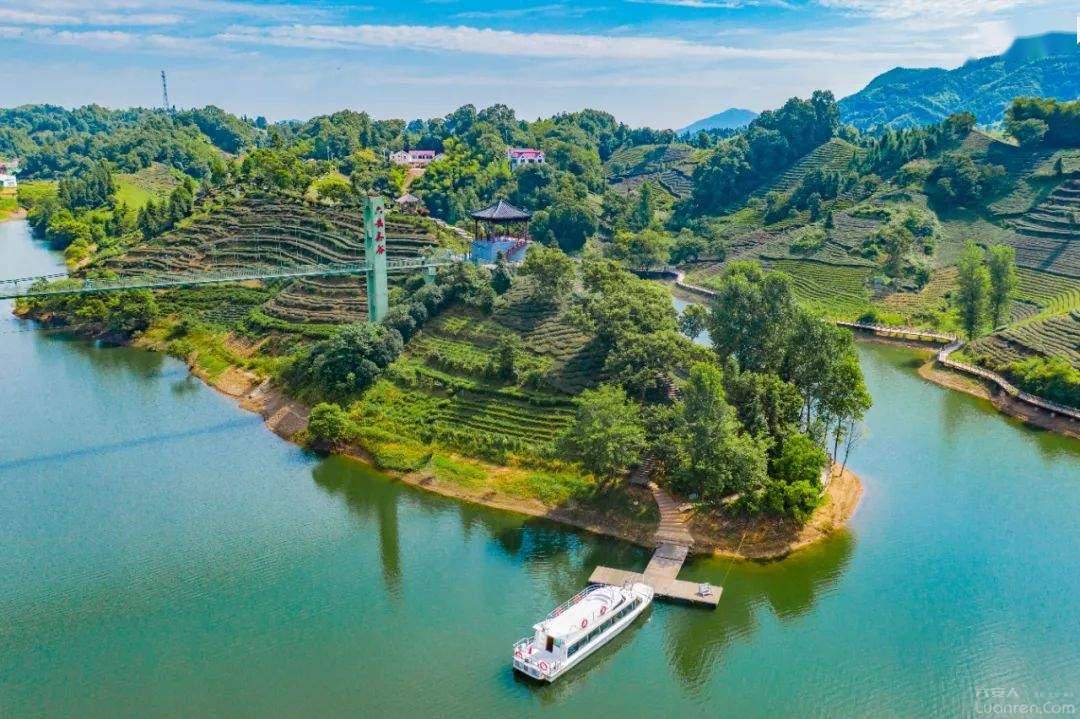 横排头村→独山茶主题公园→独山抹茶村→晚餐,住宿:抹茶小院或者