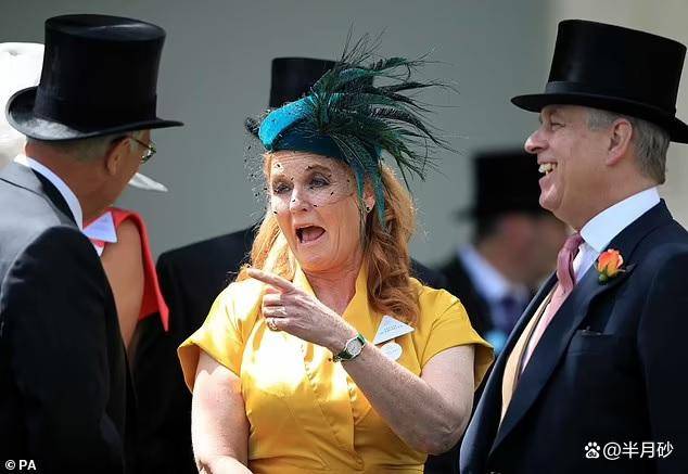 抠门国王查尔斯,加冕礼为省钱不请母亲94岁伴娘_帕梅拉·希克斯_女王