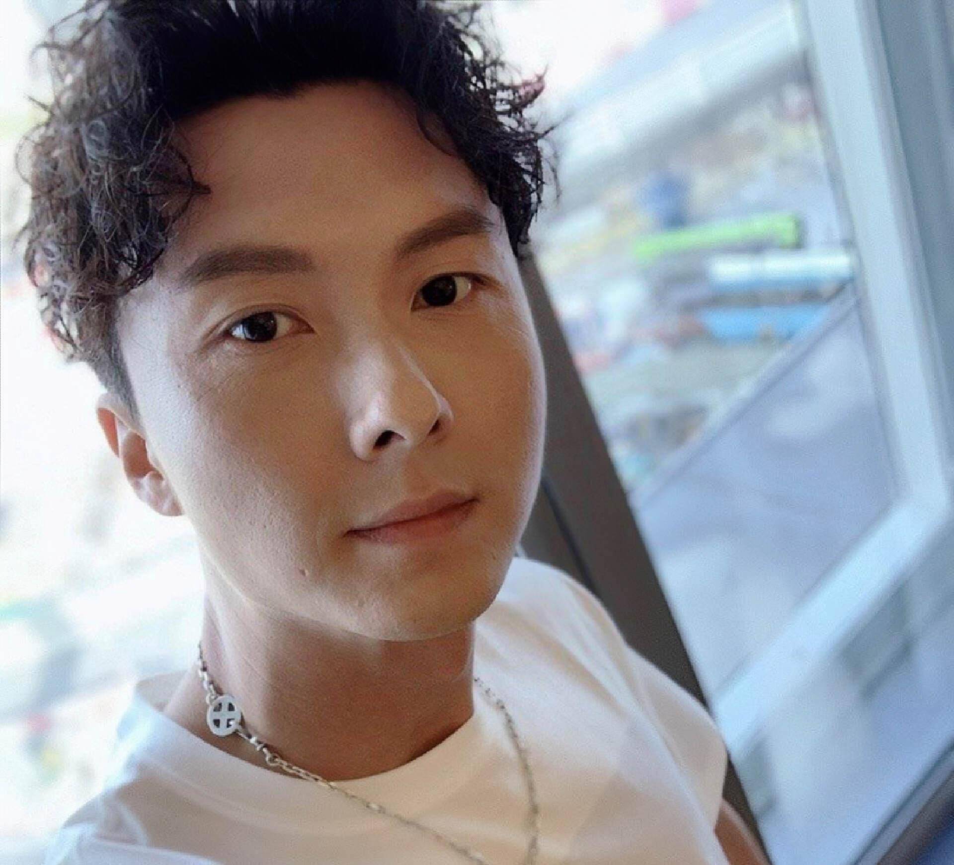 tvb艺人最新排位出炉,蔡思贝上位成一姐,视帝王浩信地位暴跌_海报