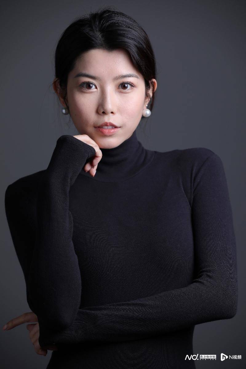 水下舞蹈女神何灏浩:发现新时代女性美,从拒绝标签化开始_质疑_游泳