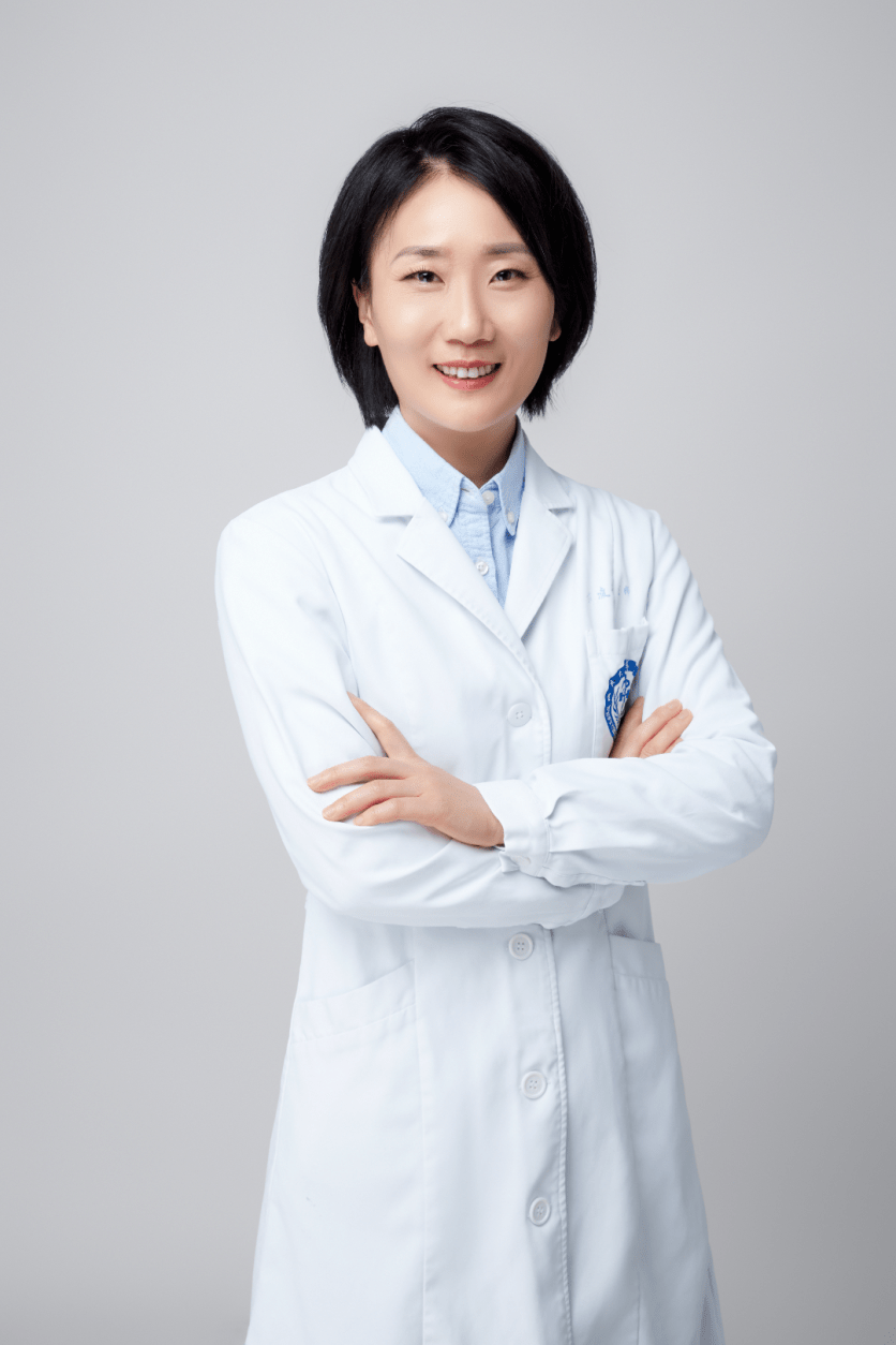 蒋凌云各类常见恶性肿瘤的放,化疗及介入的综合治疗.