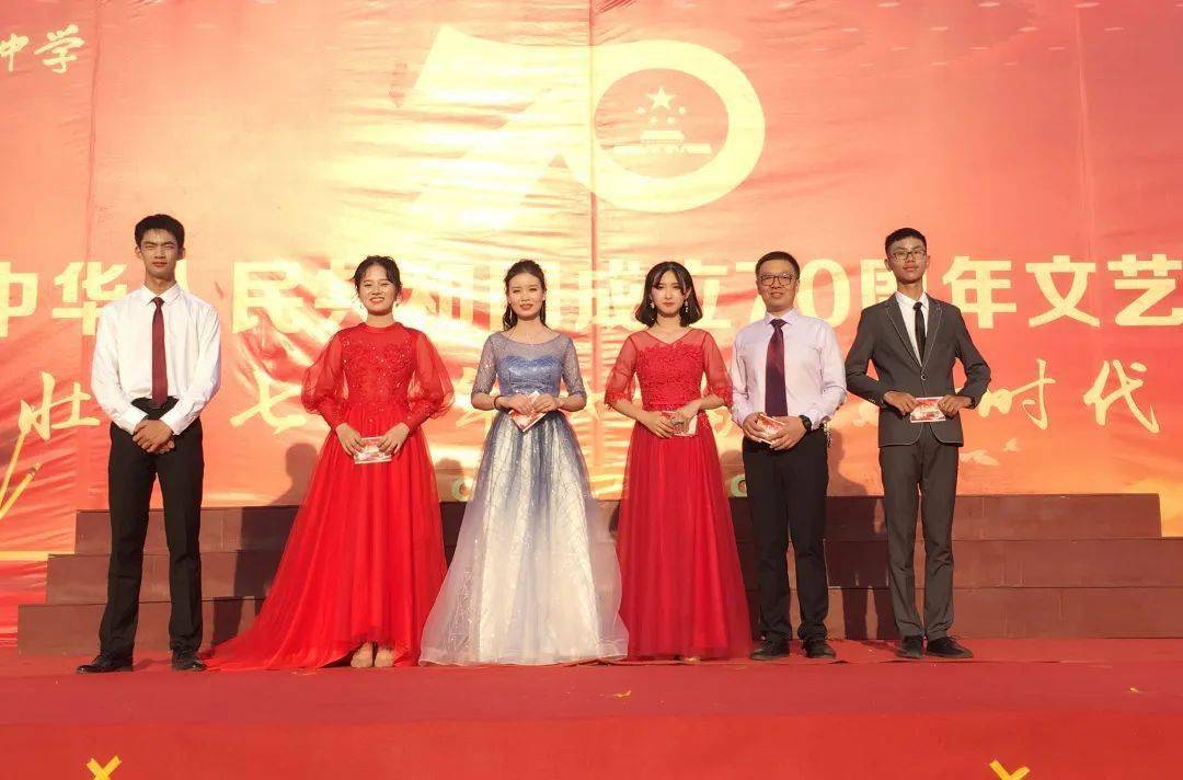 2023年的"五四青年节,我校教师黄嘉懿荣获由中共