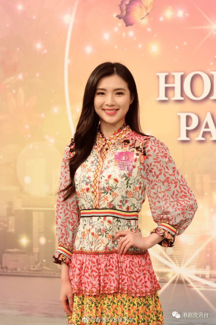 冠军港姐无惧红色暴雨秀性感_林钰_denice_朋友