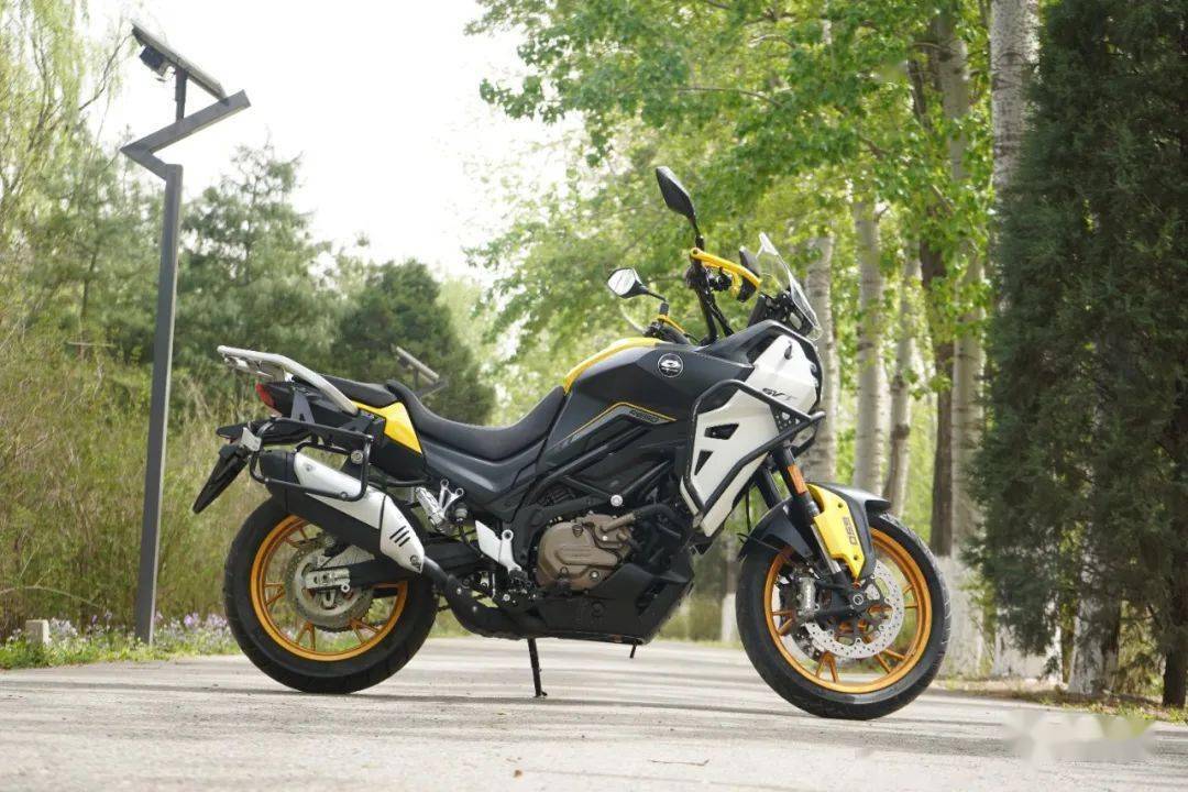 jc君测评:qjmotor骁650,摩旅新选择