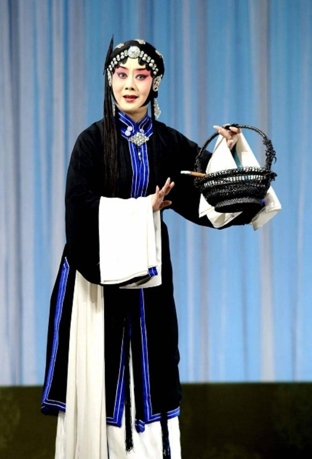 "关于京剧行头"(二) 服装_褶子_颜色_夫人