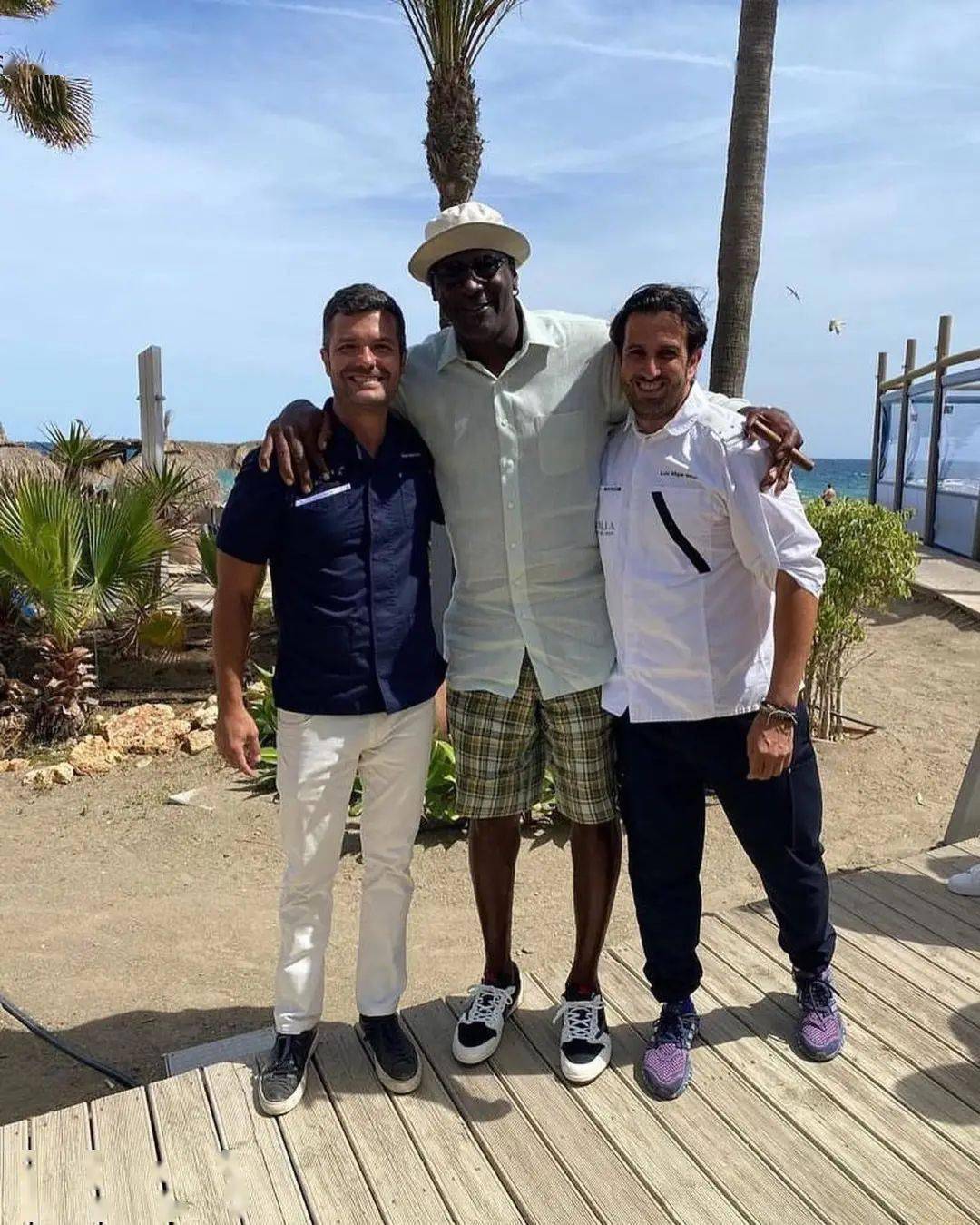 dj khaled 做梦都想要的 aj 联名!他终于抢到手了!_balvin_jordan_air