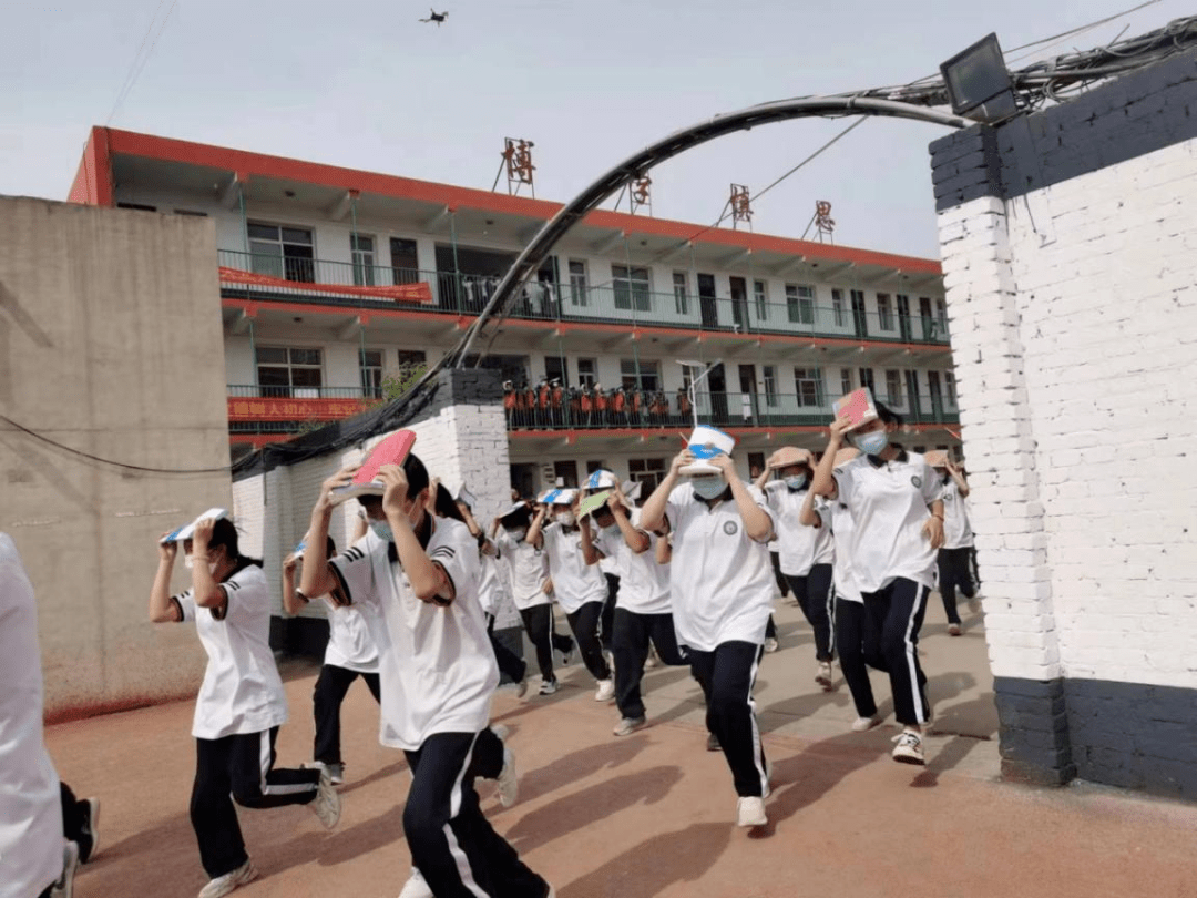 河北省清苑中学图片