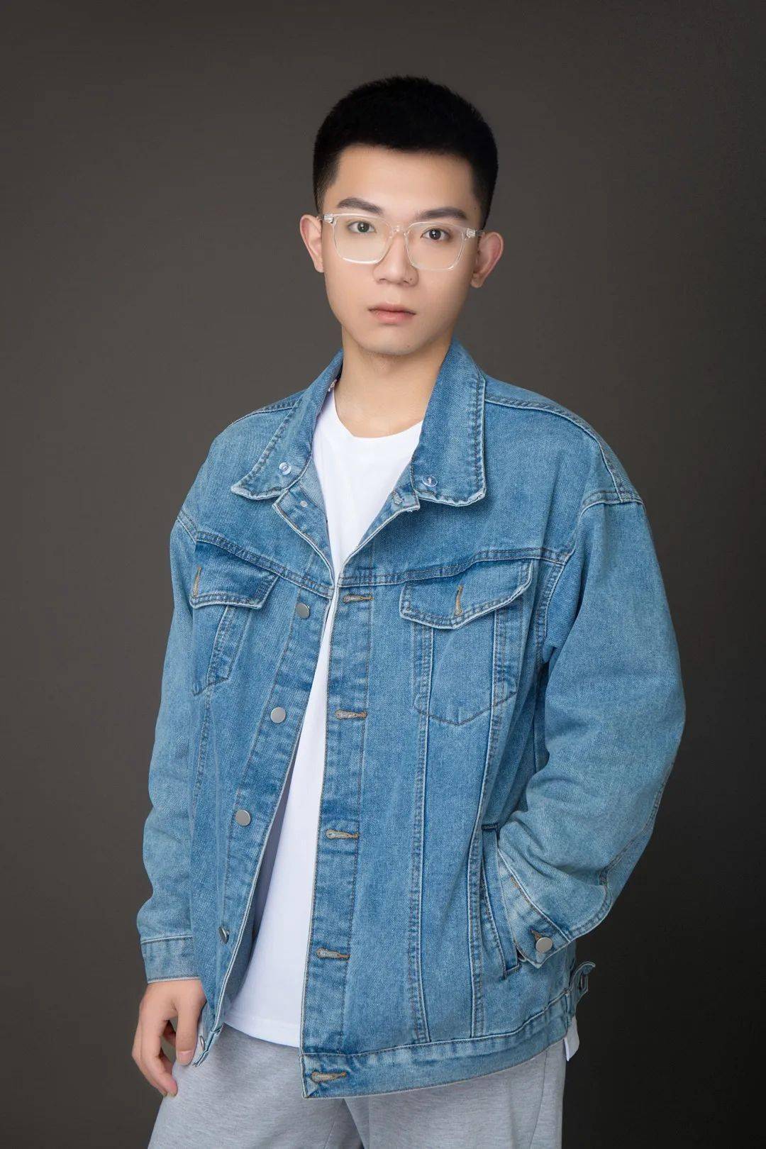 十佳歌手 龚林海十佳歌手 丁梓逸十佳歌手 陈逸凡"最佳人气奖"由你来