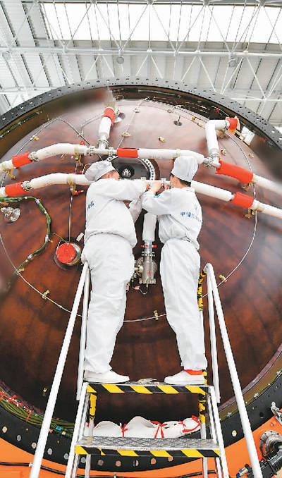 青春,为国之重"箭"挥洒_骆鑫_火箭_总装