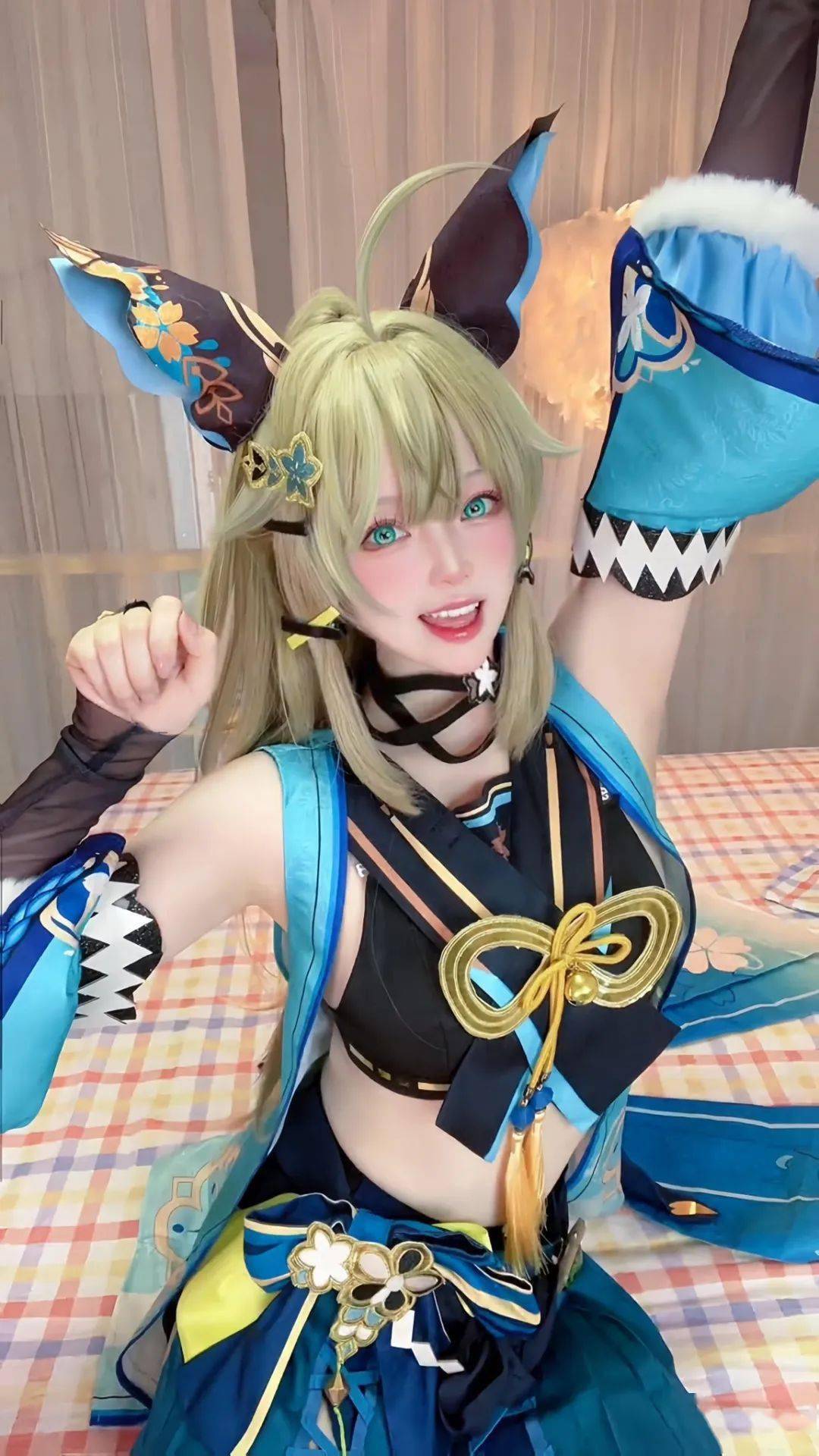 小姐姐cos绮良良,元气满满_@aira_来源_twi