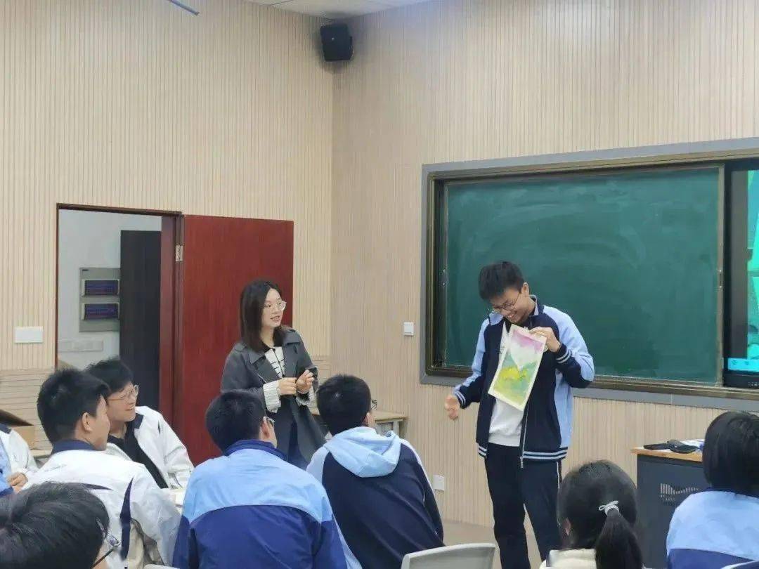 震泽中学有几个班_震泽中学多大_震泽中学