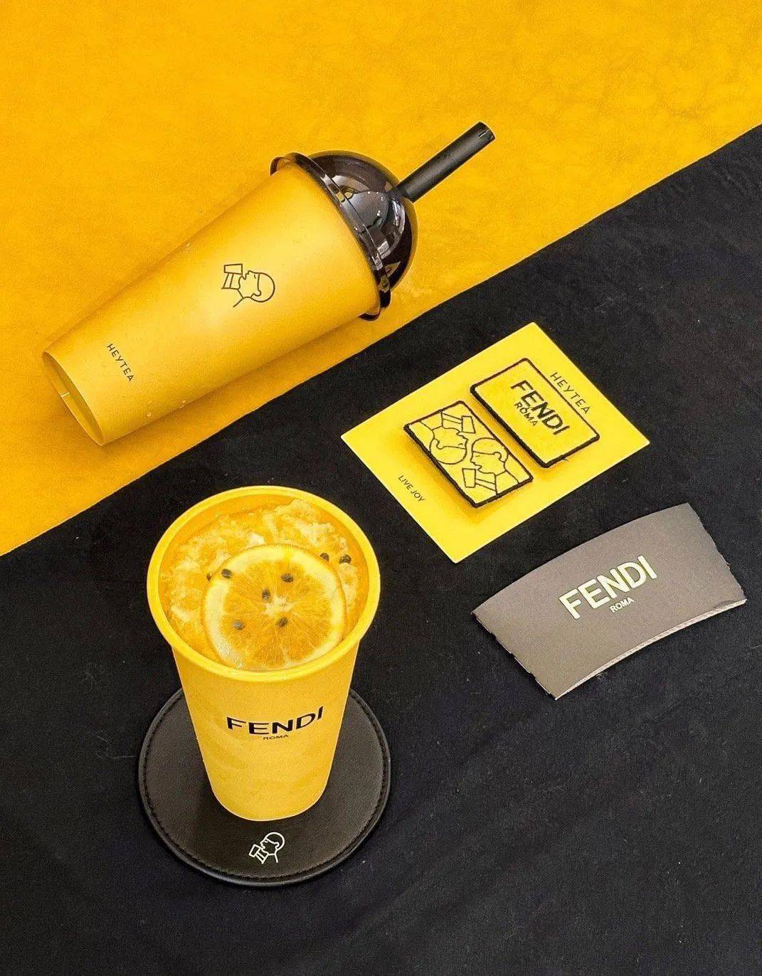 喜茶与fendi联名,网友:感谢让我全款拿下fendi_fendihand_in_海报