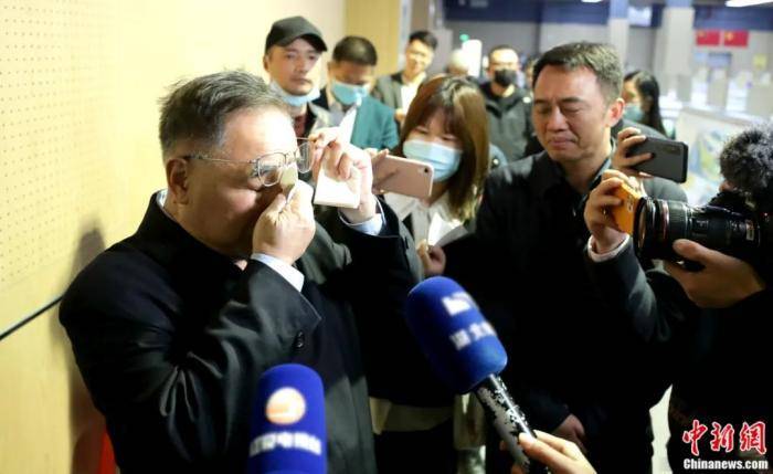 东西问·人物|张伯礼:生为医者_武汉_中医药_疫情