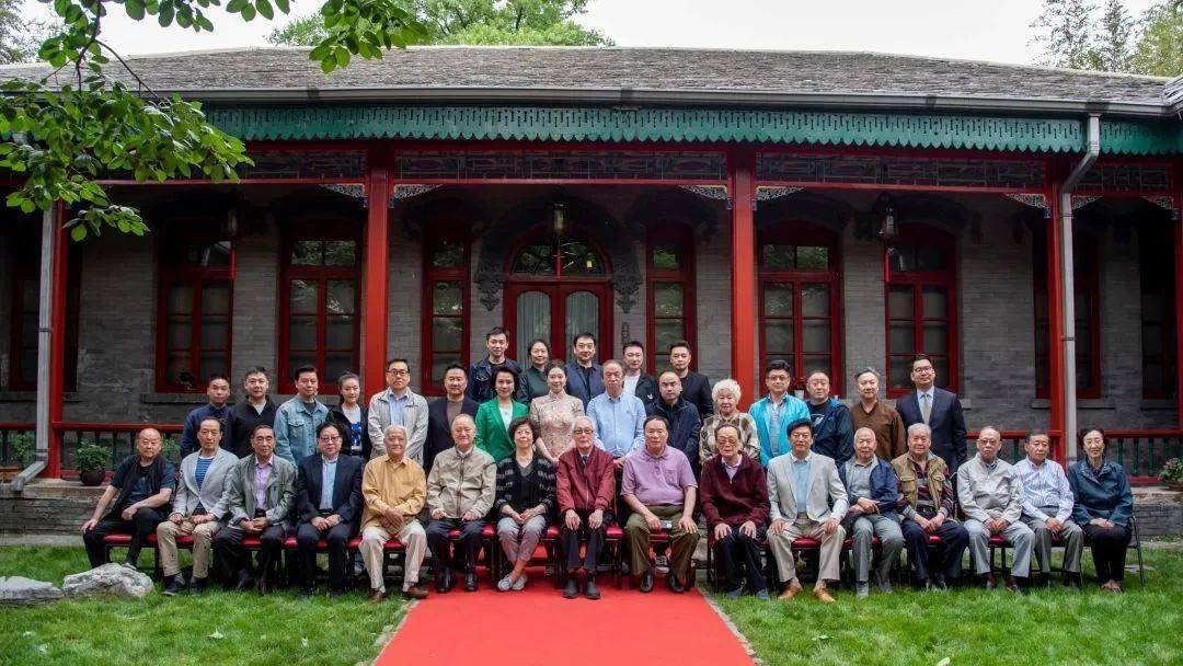 尚门映桃李 师承长清音 著名京剧月琴演奏家尚长贵先生收徒李潇祎拜师