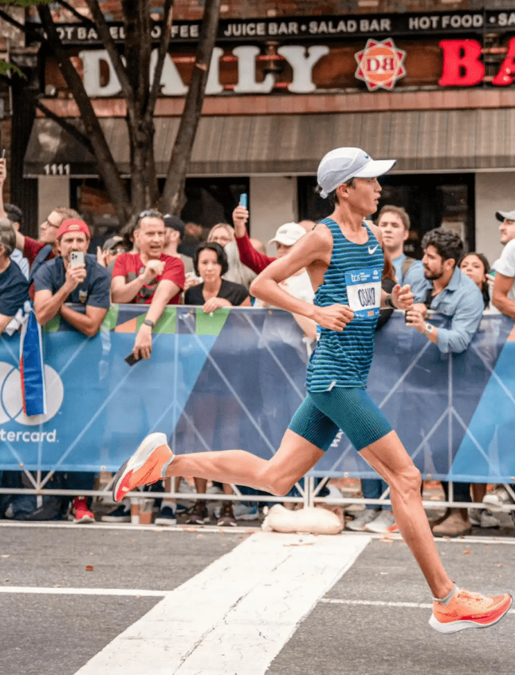 大迫杰跑步美如画,"送髋"和不送髋,有什么区别?_大腿_髋关节_动作