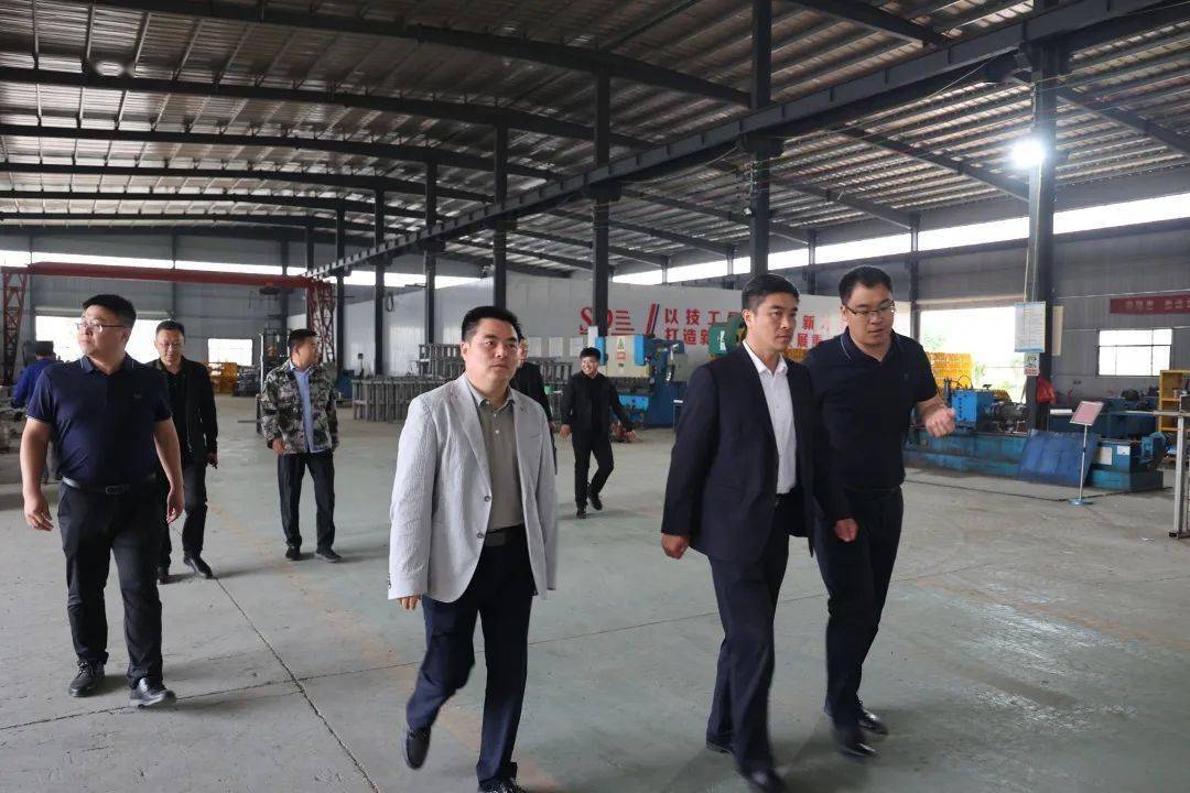 市委副书记王庆明到姚村镇开展调研工作_发展_群众_企业