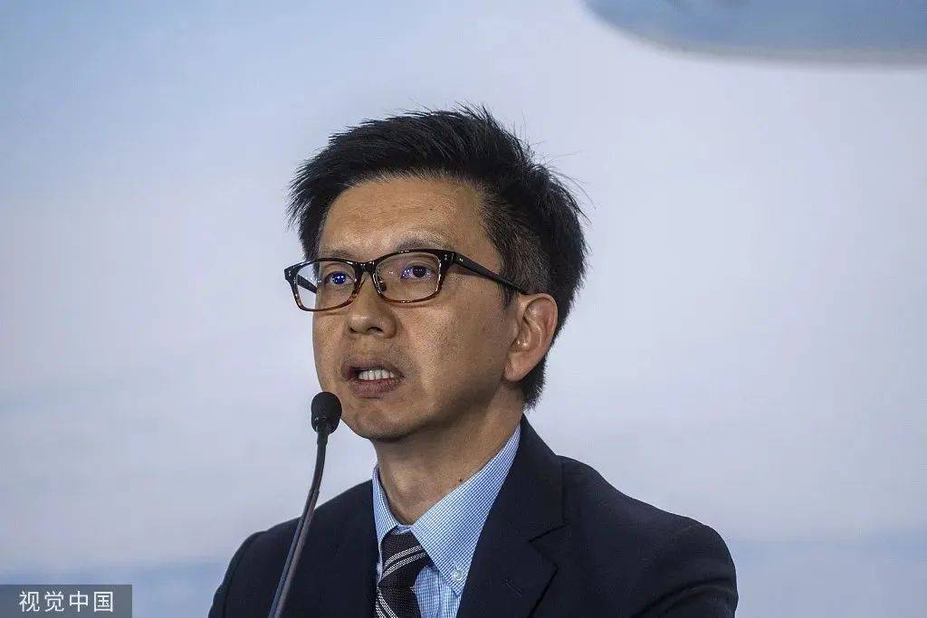 特首感到痛愤失望,舆论呼吁平等待客,国泰被要求补上反歧视课_香港_内地_服务