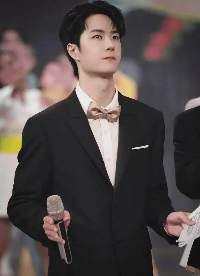 王一博减肥餐曝光,克制max_网友_流量_支持