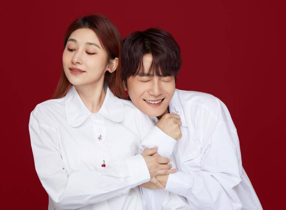 陆虎官宣结婚,妻子更是音乐才女,苏醒直接留言两套文案的男人_陈曌旭
