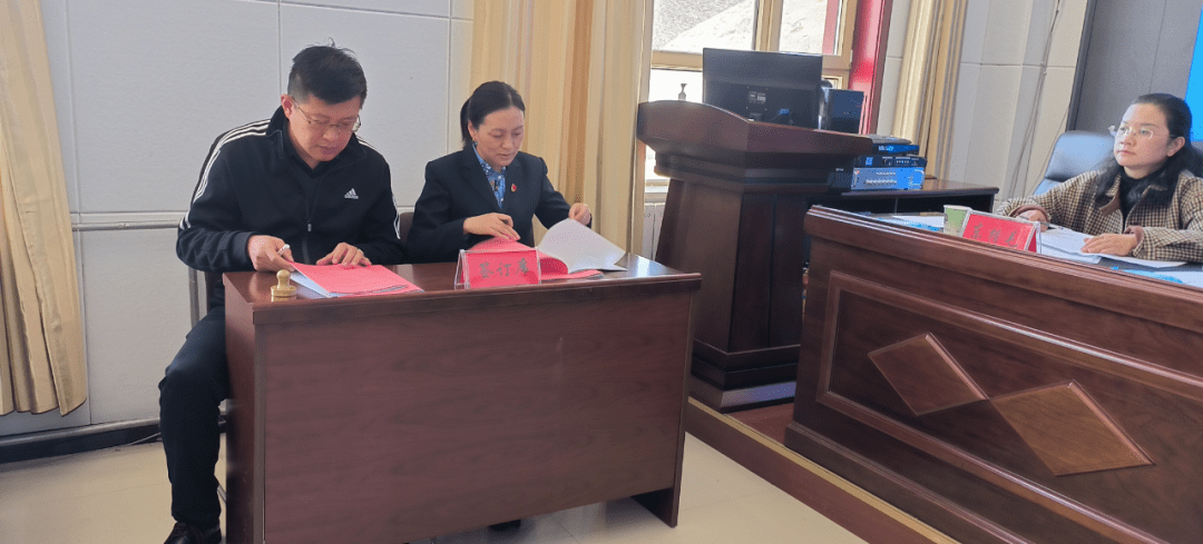 【部门动态】达日县医保障局开展医保基金监管工作暨定点医药机构服务