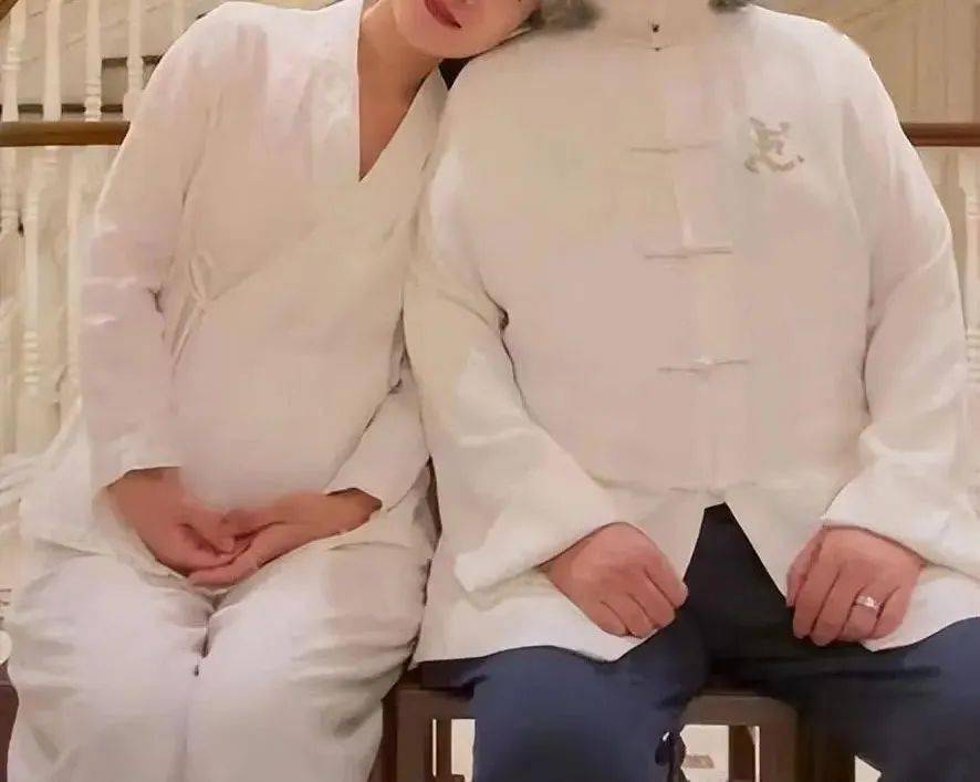 杜星霖_肚子_婚姻观