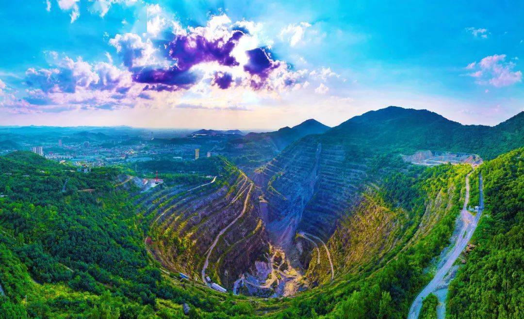 黄石国家矿山公园,在精心打造工矿旅游传统项目同时,也在玩法上推陈出