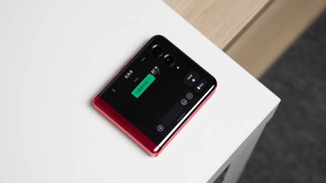 moto razr 40 ultra评测:最大外屏&最轻的竖折小手机