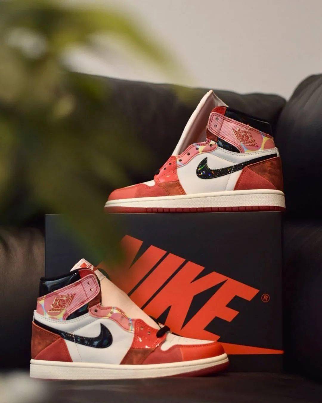 snkrs未中签aj1蜘蛛侠,官方直接送了他一双还是限定版?