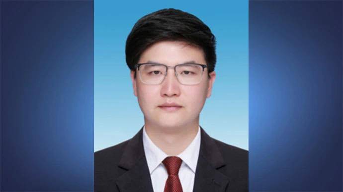 "85后"北大博士,任武夷山市副市长,代理市长_余洲_南平_会议