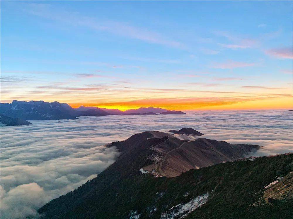 各位毕业生,毕业季,从一场说走就走的旅行开启_王岗坪_达瓦_景区