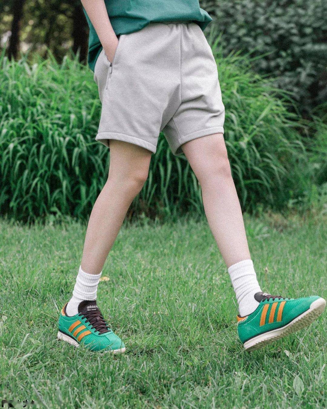 02上脚百搭显腿长