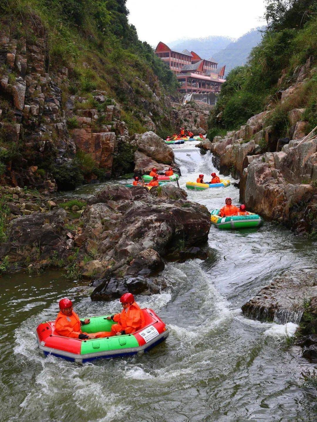 五指山红峡谷景区图片图片