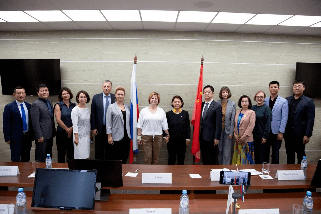 黑龙江外国语学院刘英校长一行访问普希金俄语学院_合作_国际_俄罗斯