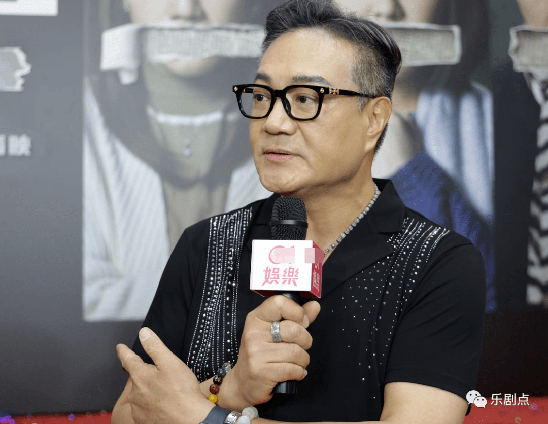 66岁tvb老戏骨鲁振顺想当爸爸,女友会帮忙养大孩子_julie_男人_感情